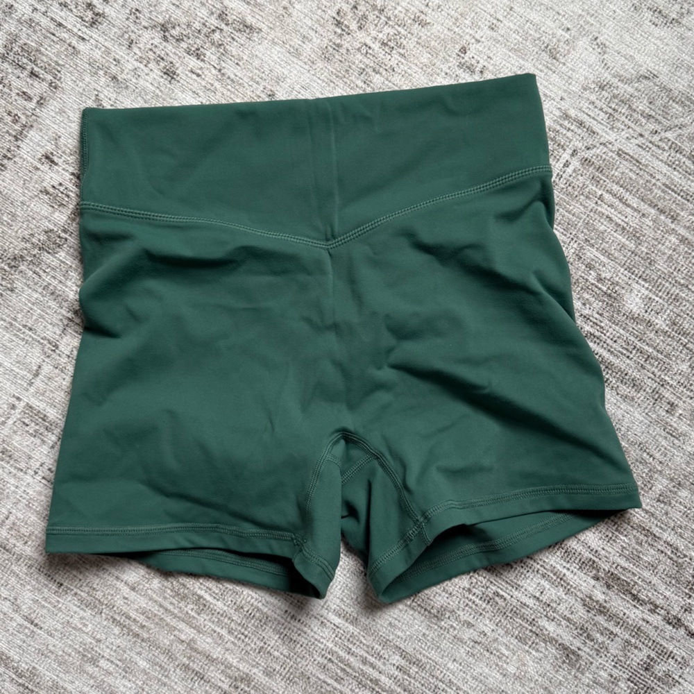 Balance Athletica / Vitality Cloud Shorts